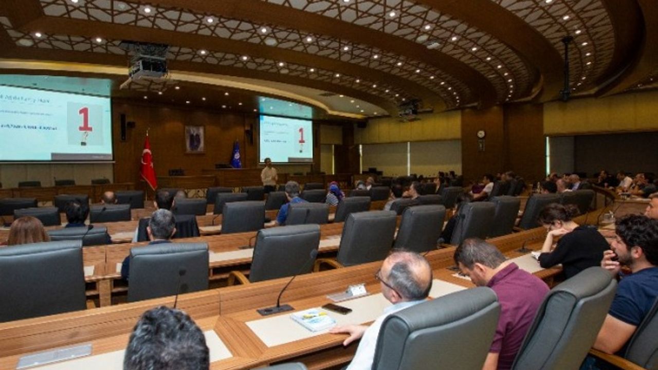 Bursa'da Büyükşehir'de ‘Sözleşme ve hak ediş uygulamaları eğitimi’