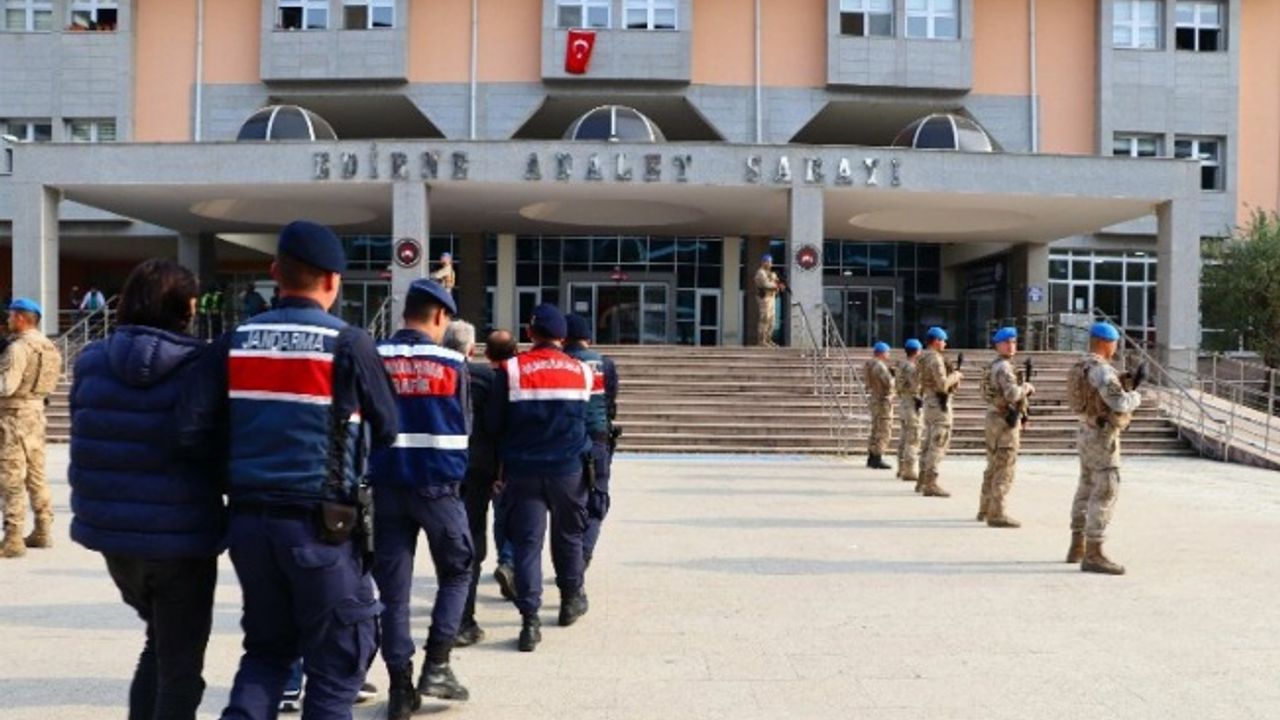 Edirne'de jandarma, 1 haftada  aranan 125 kişiyi yakaladı