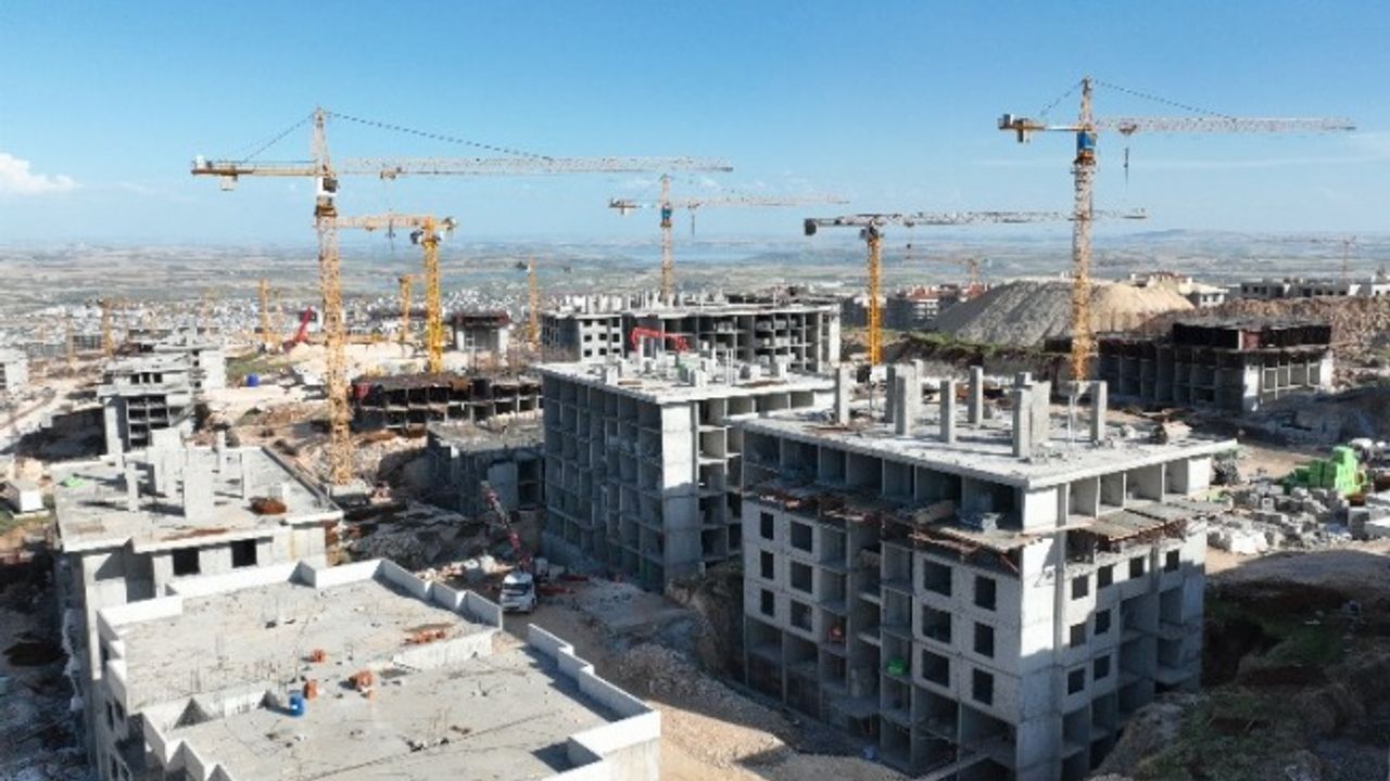 En büyük şantiye Adıyaman İndere'de... 16  bin 433 konut yapımı sürüyor
