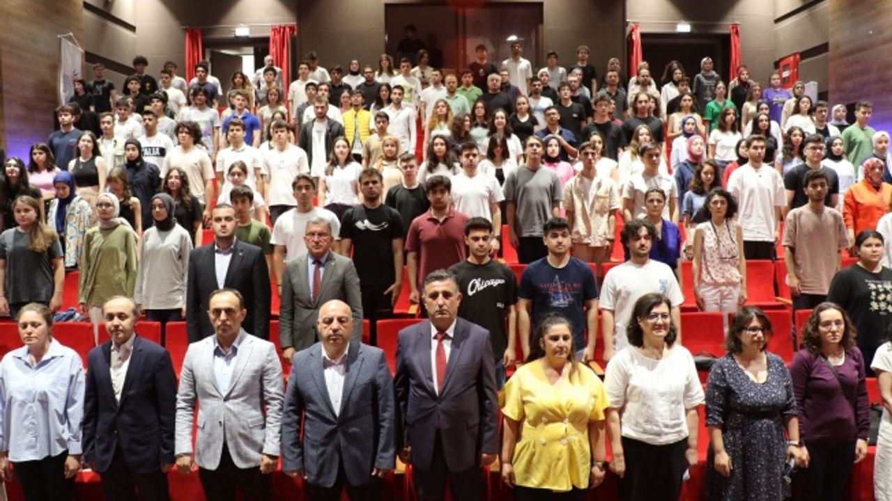 GTÜ’de Çevre Paneli ile farkındalık artırıldı