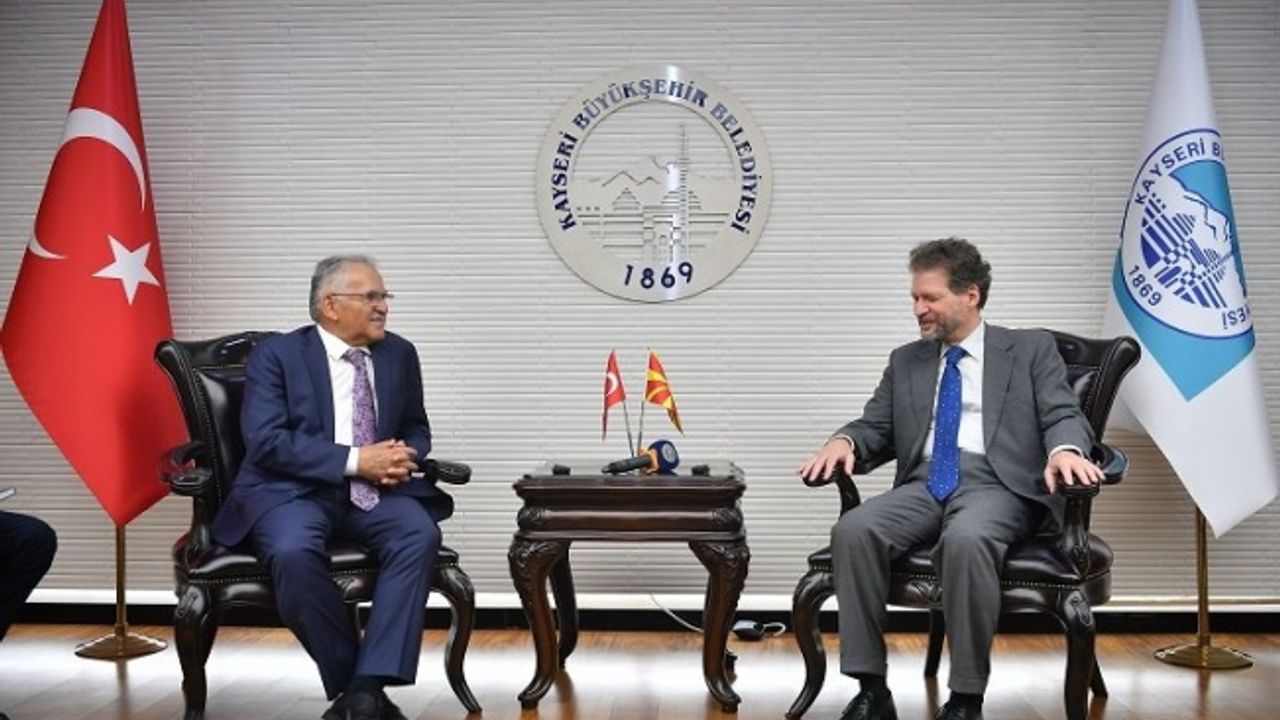 Kuzey Makedonya Cumhuriyeti Ankara Büyükelçisi Manasijevski’den Başkan Büyükkılıç’a ziyaret