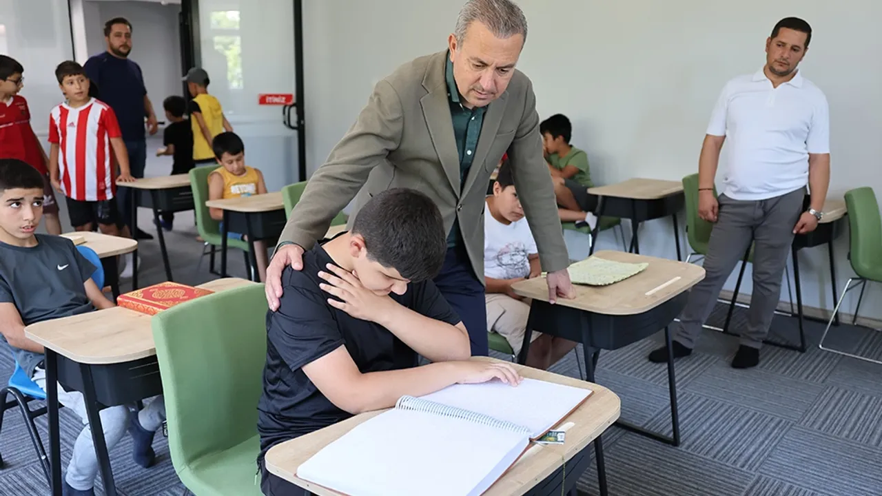 Sivas'ta Braille alfabesiyle Kur'an okumayı öğrendiler