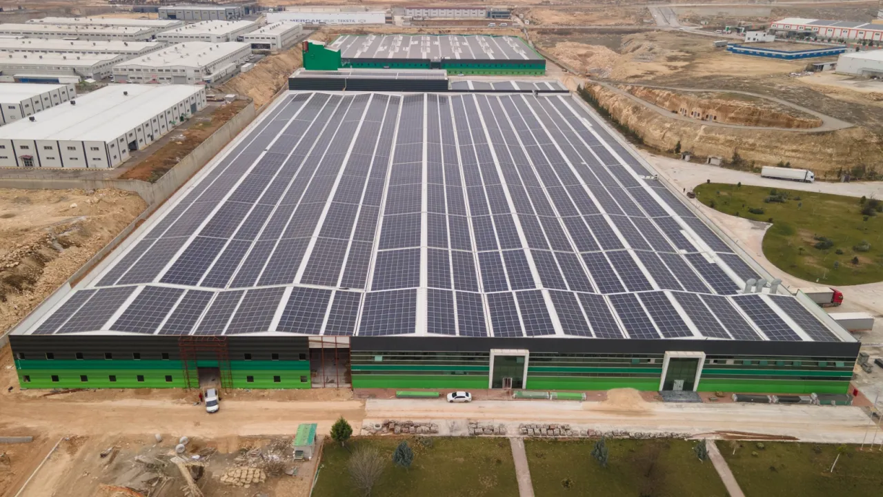 Bir firma daha CW Enerji panelleri ile donatıldı
