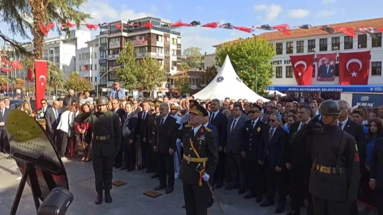 Bursa’da 30 Ağustos Zafer Bayramı coşkuyla kutlanıyor
