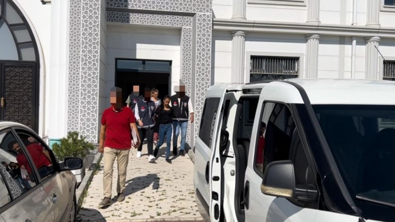 Çayırova’da evden ziynet eşyası çalan şahıslar İstanbul’da yakalandı