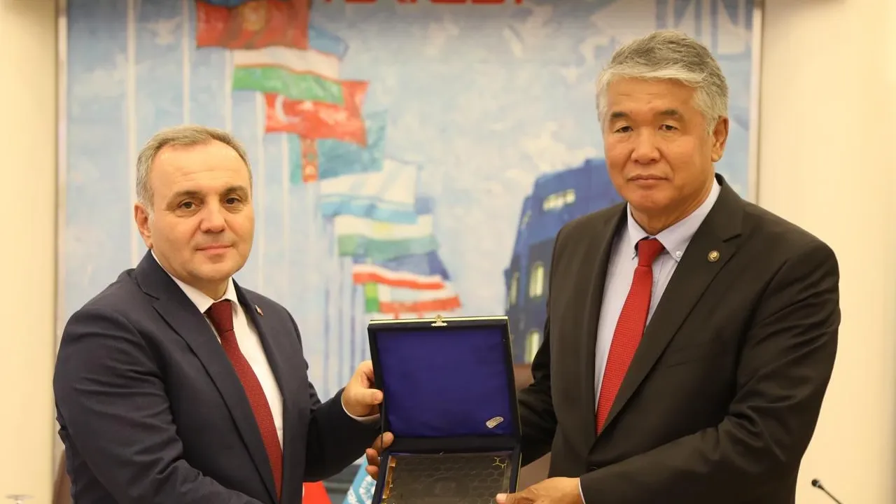 ERÜ ile TÜRKSOY arasında İş Birliği Protokolü