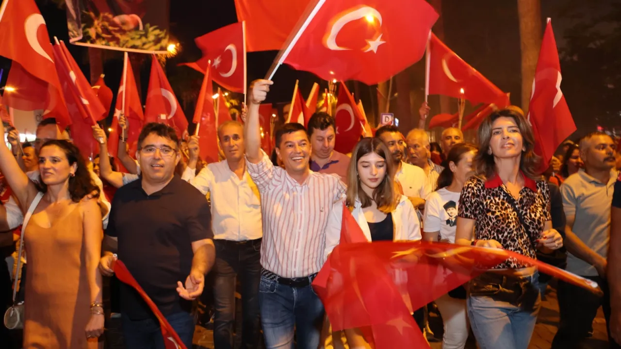 Marmaris’te “Büyük Zaferin 102. Yılına Özel 3 Tenor” konseri