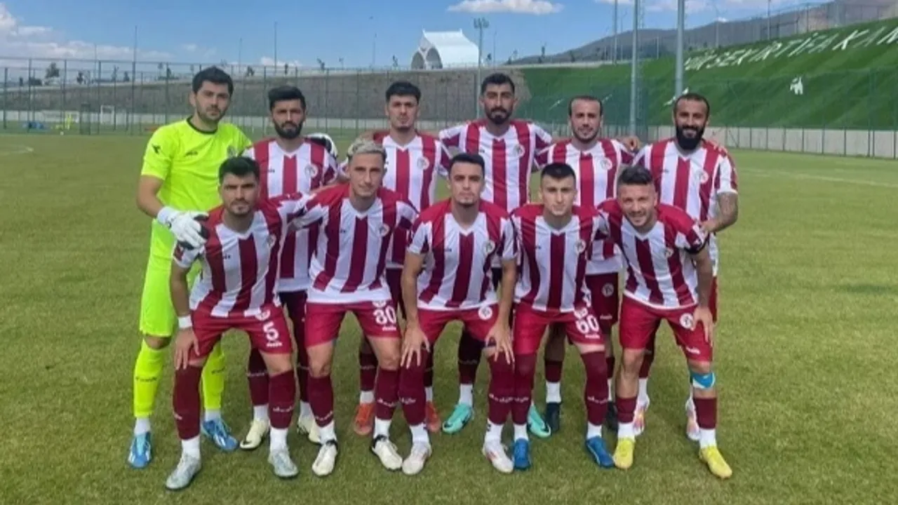    3.Lig 1. Grup takımlarından Tokat Belediye Plevnespor Kütahya ekibini evinde ağırlayacak