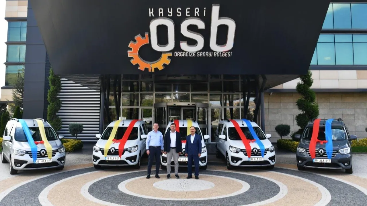 Kayseri OSB araç filosuna 5 yeni hizmet aracı eklendi