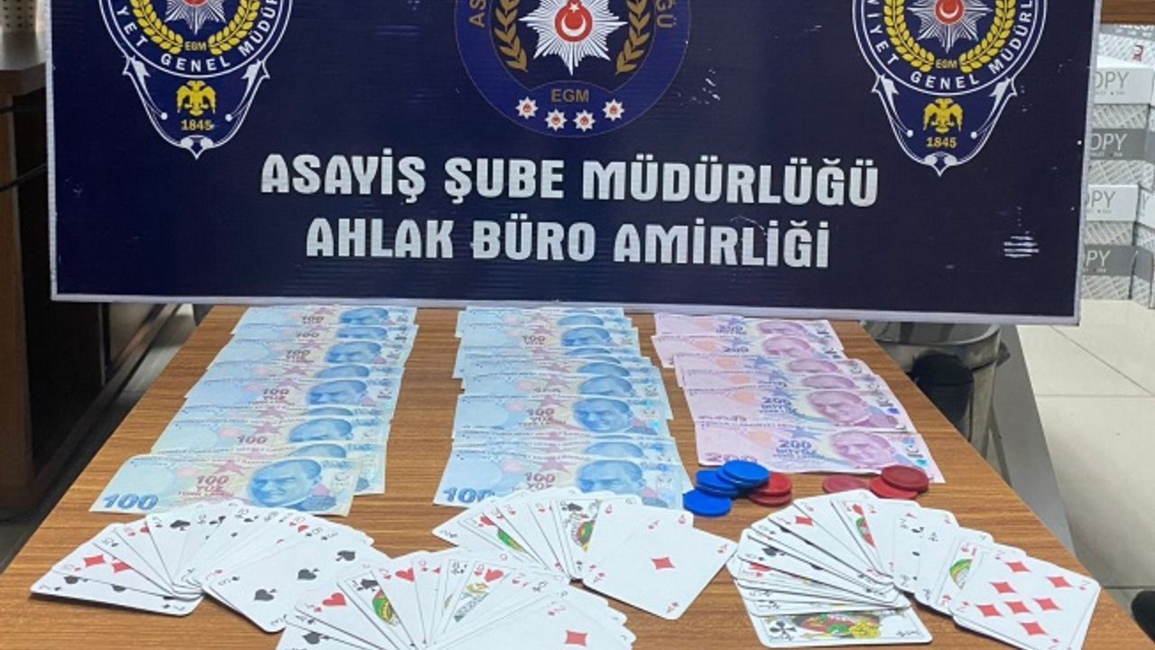 Kumar oynayan 3 kişiye para cezası