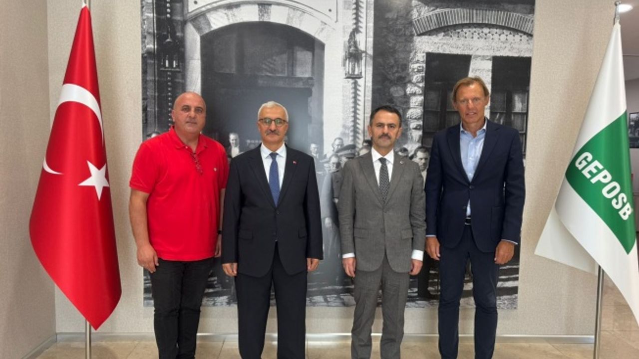 Vali İlhami Aktaş, Gebze Plastikçiler Organize Sanayi Bölgesi’ni ziyaret etti