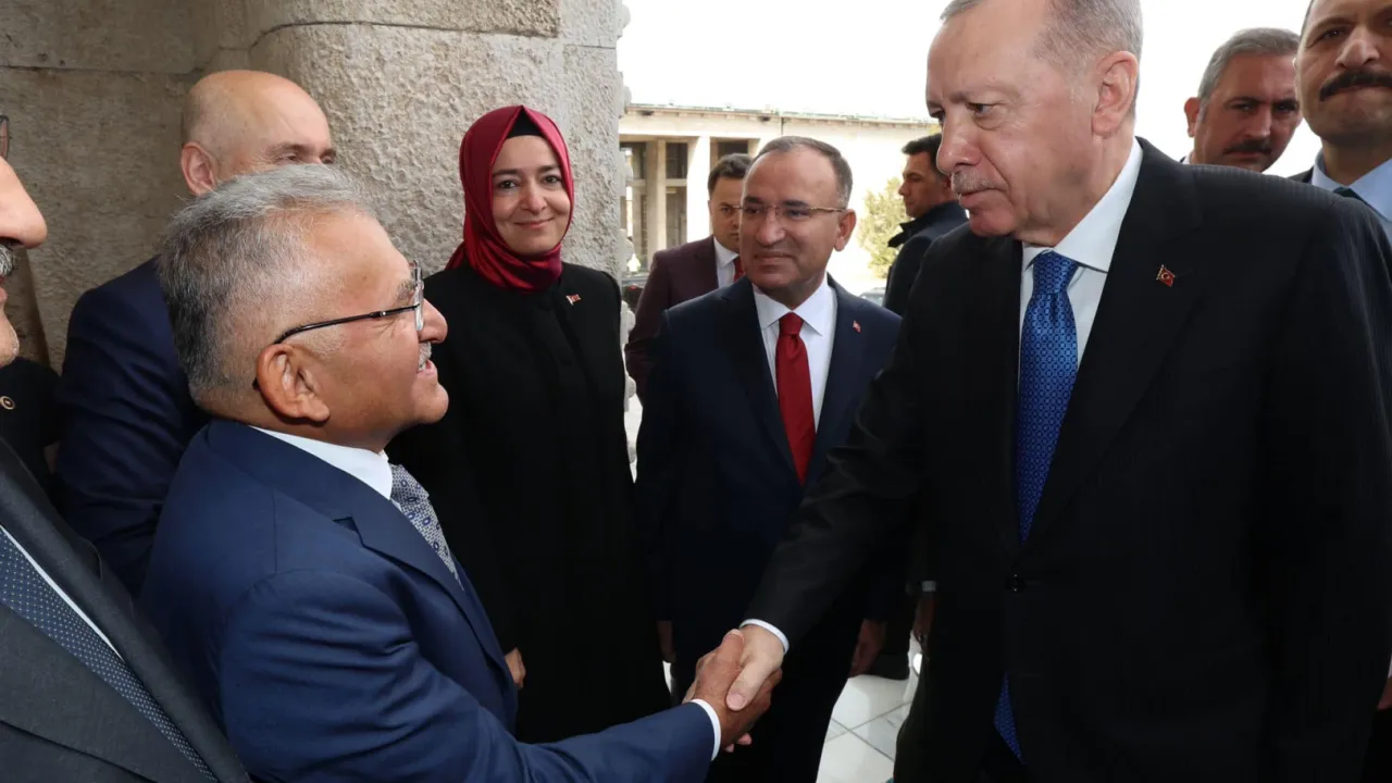 Başkan Büyükkılıç ile görüşen Cumhurbaşkanı Erdoğan’dan Kayserililere selam