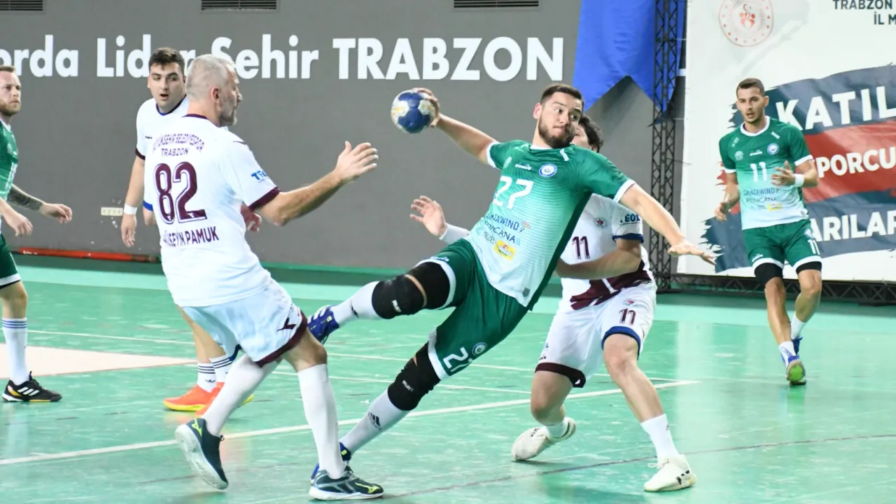 Bursa Nilüfer'den hentbolda üst üste 7. galibiyet