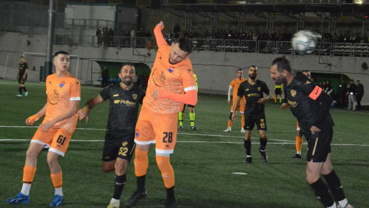 Darıca Türkelispor’a tek devre yetti! Türkeli liderlik koltuğunda