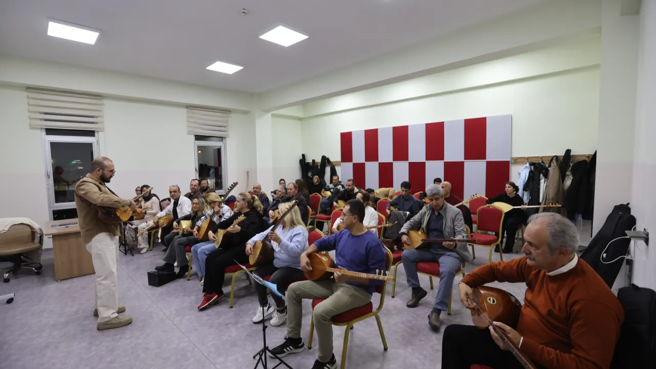 Kayseri Büyükşehir Konservatuvarı 2024 kış dönemi kursları bin 952 kursiyer ile eğitimlere başladı