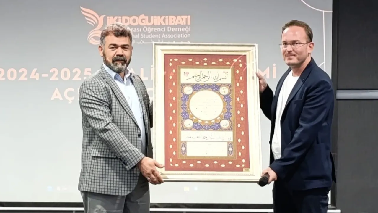 Konya'da 'İki Doğu İki Batı'da nöbet değişimi