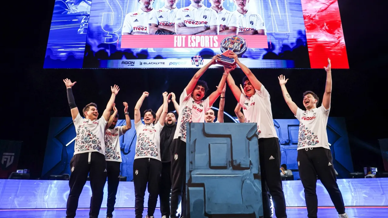 Red Bull Home Ground Türkiye Finali’ni FUT Esports kazandı