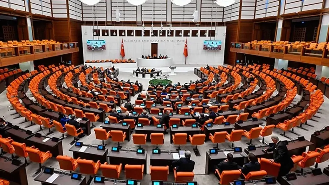 Sıra TBMM Genel Kurulu'nda... 12 gün kesintisiz sürecek!