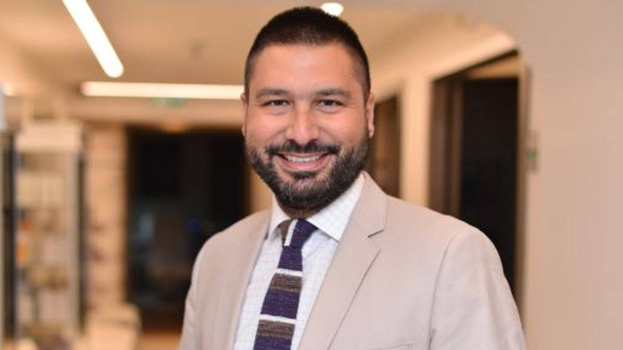  Kepçe kulak sorunu okul hayatını olumsuz etkiliyor