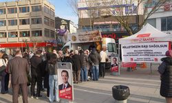 Gebze Saadet lokma dağıttı