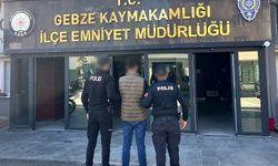 Hırsızlık suçundan aranan şahıs Gebze’de yakalandı