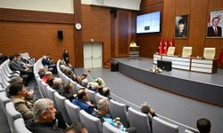 Kış Mevsimi Trafik Tedbirleri Toplantısı Vali İlhami Aktaş başkanlığında yapıldı