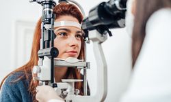 20 yaş sonrasında Miyopi yönetiminde Ortho-K tedavisi