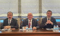 Durmuş: Her adımımızı esnaf için atıyoruz