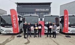 Anadolu Isuzu’dan Bektaşlar Turizm’e 20 adet Novo Lux teslimatı
