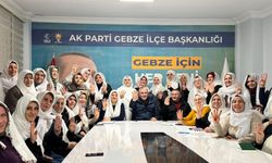 AK Parti Gebze'den, Zeynep Güneş başkana anlamlı destek