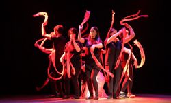 KO-MEK kursiyerleri, 40 yıllık tiyatroculara taş çıkarttılar