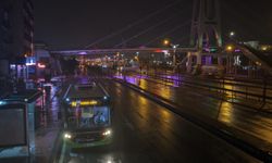 Bu hatlar sabaha kadar yollarda