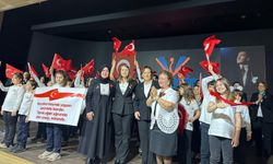 Özel Körfezim Eğitim Kurumları’ndan vatan ve bayrak temalı anlamlı program
