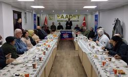 Saadet Partisi tüm emekli derneklerini iftarda topladı