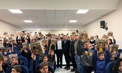 Baran Aydın’dan öğrencilere kitap jesti