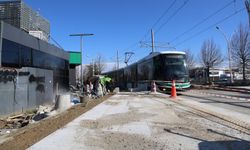 1 tramvay aracı aynı anda 600 yolcu taşıyacak