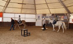 Ara tatilde 230 çocuk binicilikle tanıştı