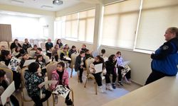 Büyükşehir Zabıtası öğrencilere mesleği tanıttı