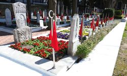 Kocaeli’de şehitlikler 18 Mart’a hazırlanıyor