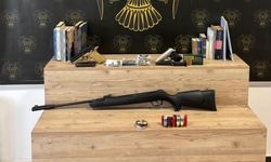 İstanbul Beşiktaş’ta meydana gelen silahlı saldırı olayıyla irtibatlı 32 kişi yakalandı