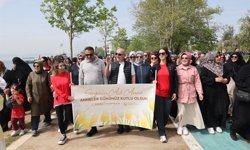 Anneler gününde Darıca’da anlamlı yürüyüş