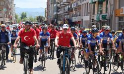 Büyükakın, 19 Mayıs coşkusunu  gençlerle birlikte yaşadı