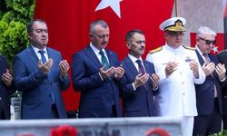 Dualar kahramanlar için yükseldi