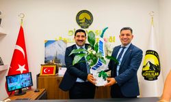Enver Yıldırım'dan Dilovası Ağrılılar Derneği'ne ziyaret