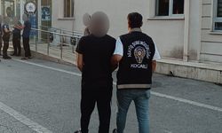 Bilişim sistemlerinin kullanılması suretiyle hırsızlık suçundan 5 yıl hapis cezasıyla aranan şahıs yakalandı