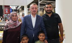 Büyükakın, 7’den 70’e tüm kitapseverlere teşekkür etti