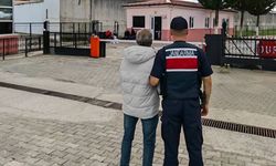 Silahla tehdit suçundan 9 yıl 7 ay hapis cezası olan şahıs yakalandı