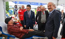 Vali İlhami Aktaş, Gebze’de kan bağış etkinliğine katıldı