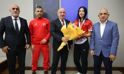 Darıca’nın Dünya Şampiyonu ödüllendirildi