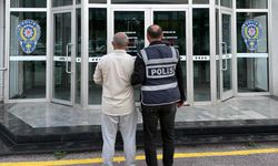 Uyuşturucu madde ticareti yapma veya sağlama suçundan 10 yıl hapis cezası olan şahıs yakalandı